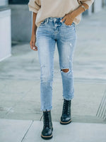 Distressed High Waist Jeans